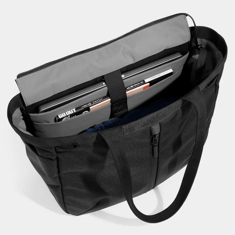 Briefcases | Tote Bags^AER / City Tote black