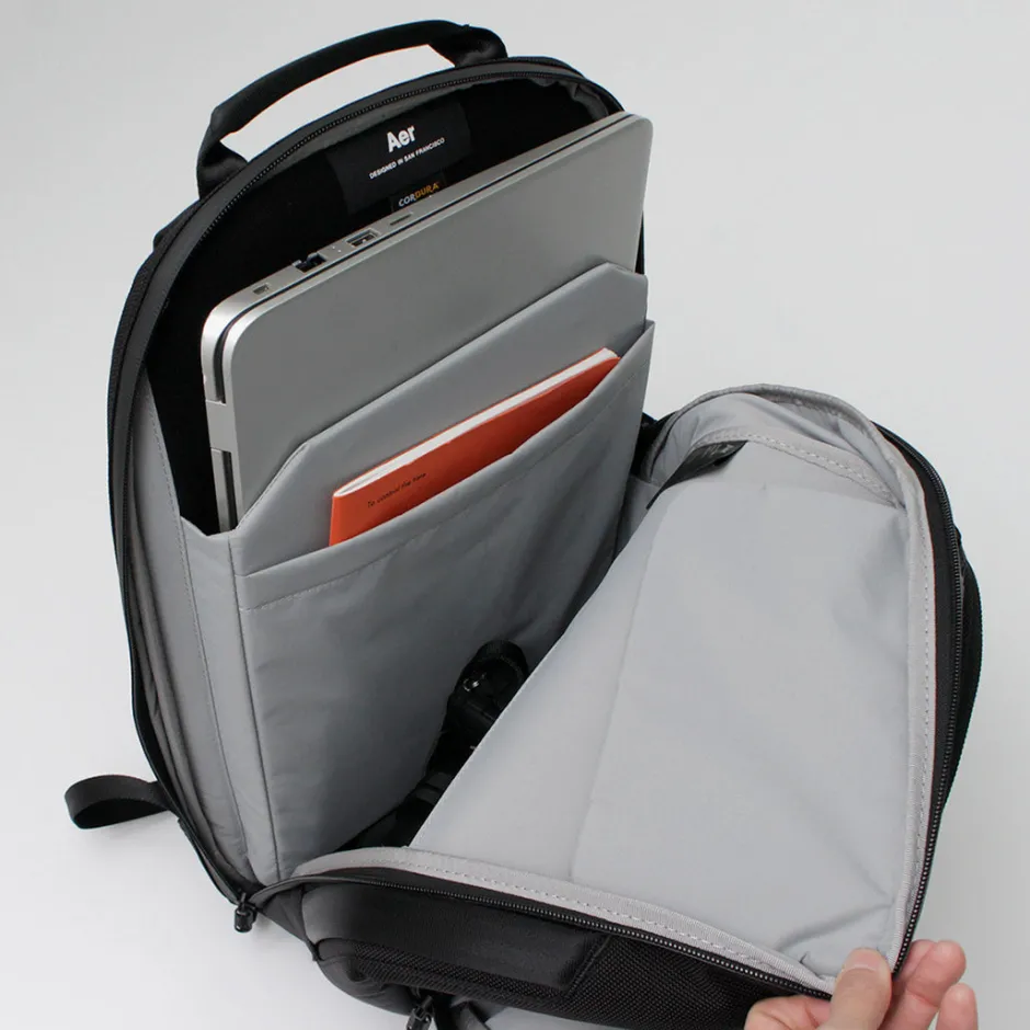 Briefcases | Backpacks^AER / Daypack 3 black