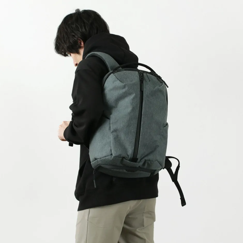 Briefcases | Backpacks^AER / Fit Pack 3