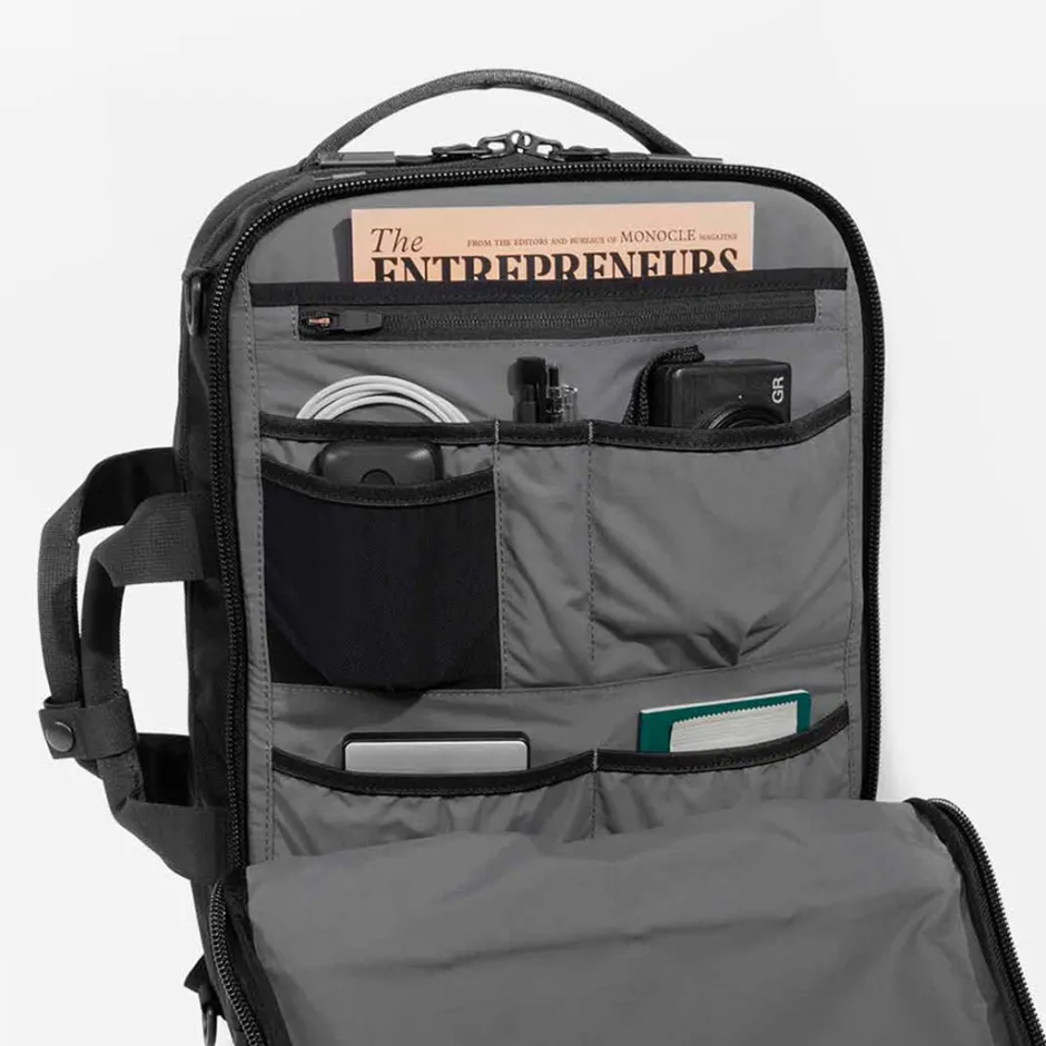 Briefcases | Backpacks^AER / Fright Pack 3