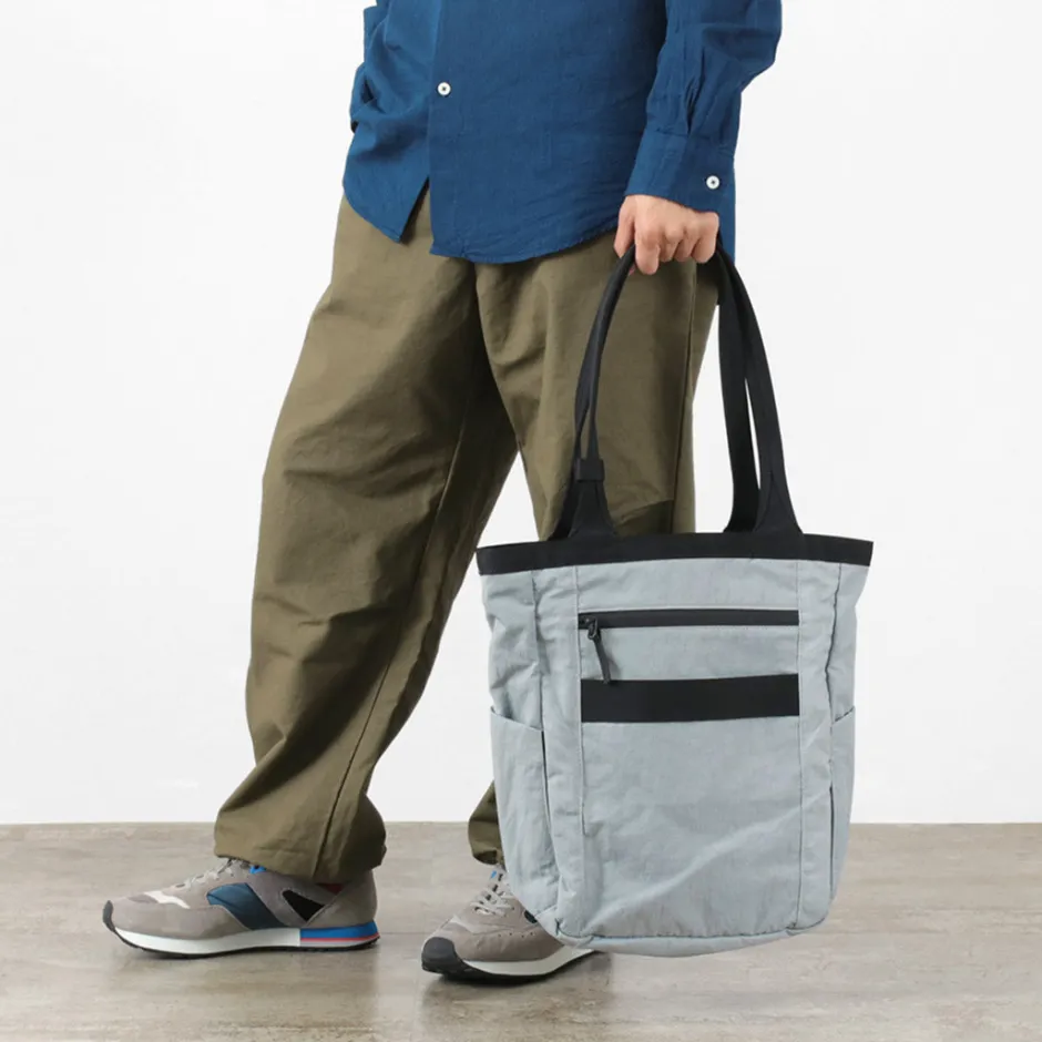 Briefcases | Tote Bags^AER / Go Tote 2