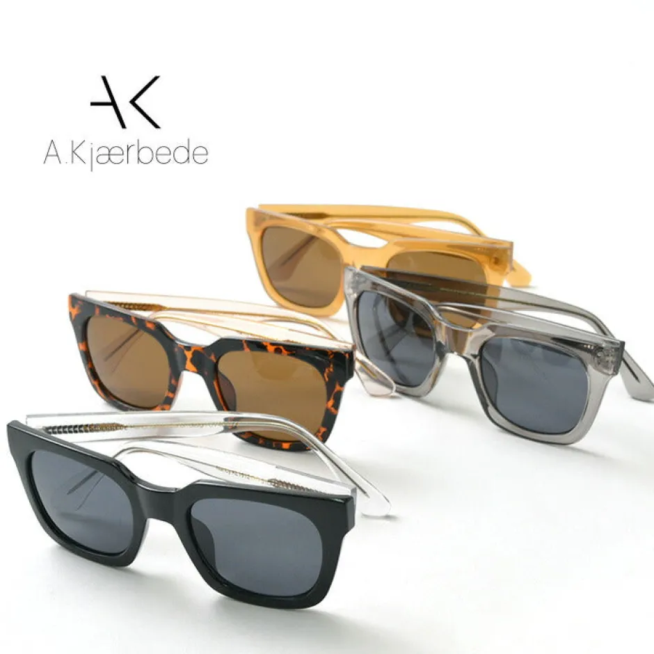 Other Goods^A.KJAERBEDE / NANCY wide frame sunglasses