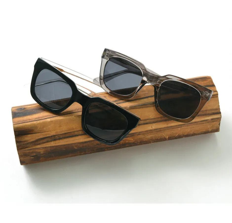 Other Goods^A.KJAERBEDE / NANCY wide frame sunglasses
