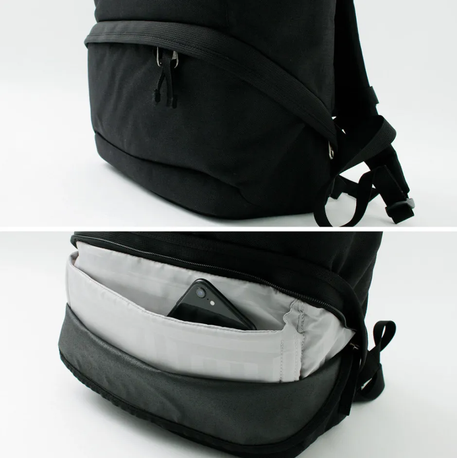 Backpacks^BACH / Doctor Trackman 25