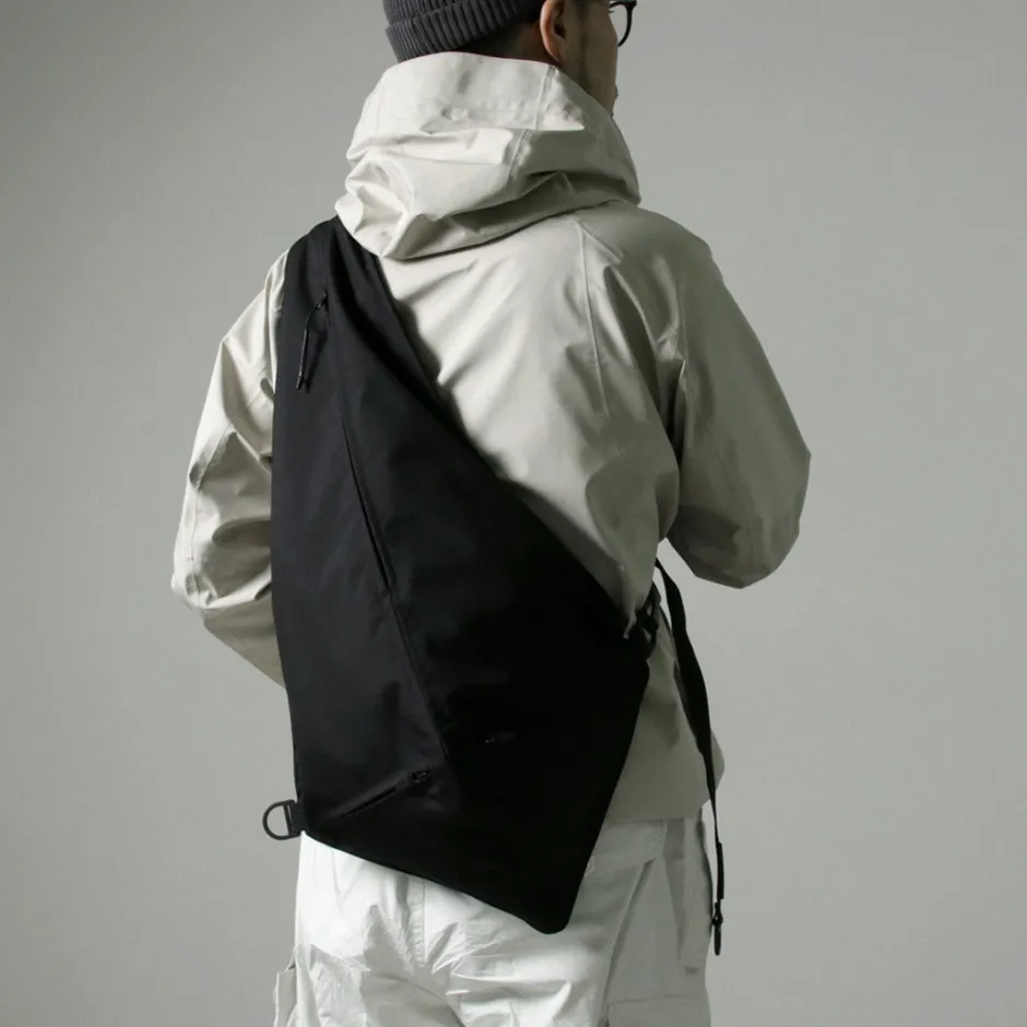 Shoulder Bags^BAICYCLON BY BAGJACK / BCL-73 Triangle One Strap Bag black