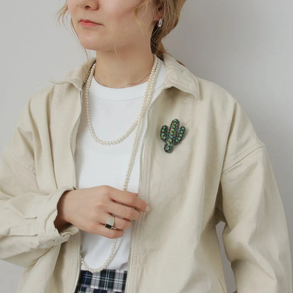 Other Goods^BEADED ACCESSORIES / Beaded pin badge M