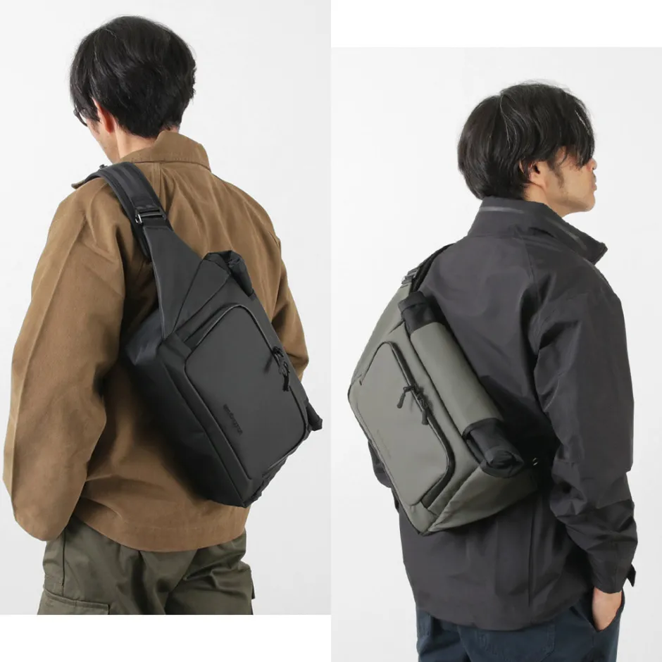 Briefcases | Shoulder Bags^BERUF / Satellite 10+ sling bag