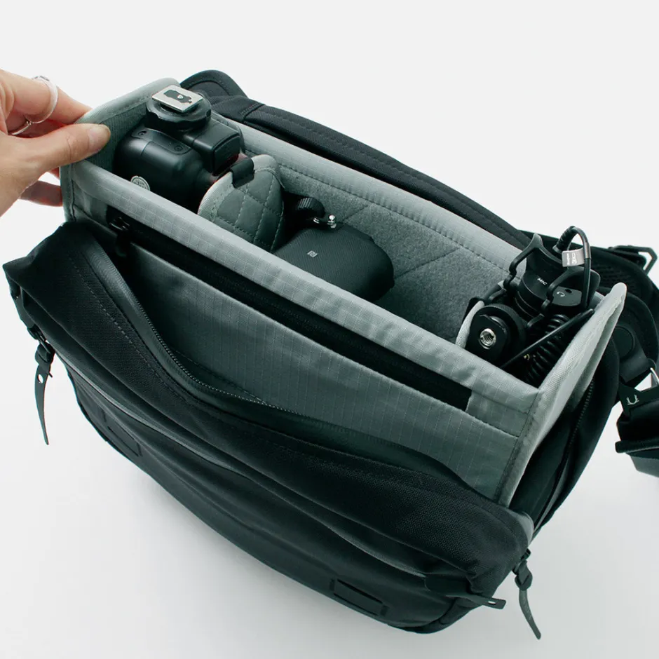 Other Bags^BLACK EMBER / Grip Camera Insert ice-gray