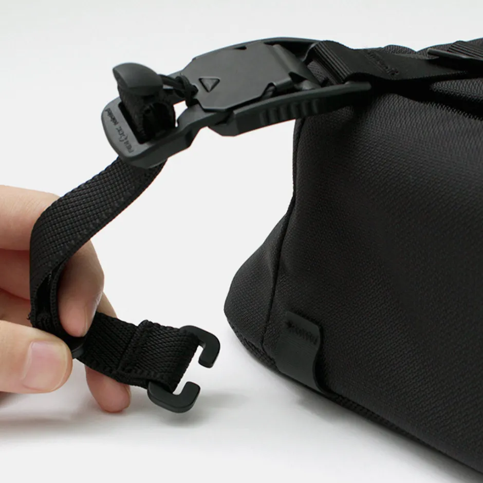 Other Goods^BLACK EMBER / V-Buckle Compression Strap
