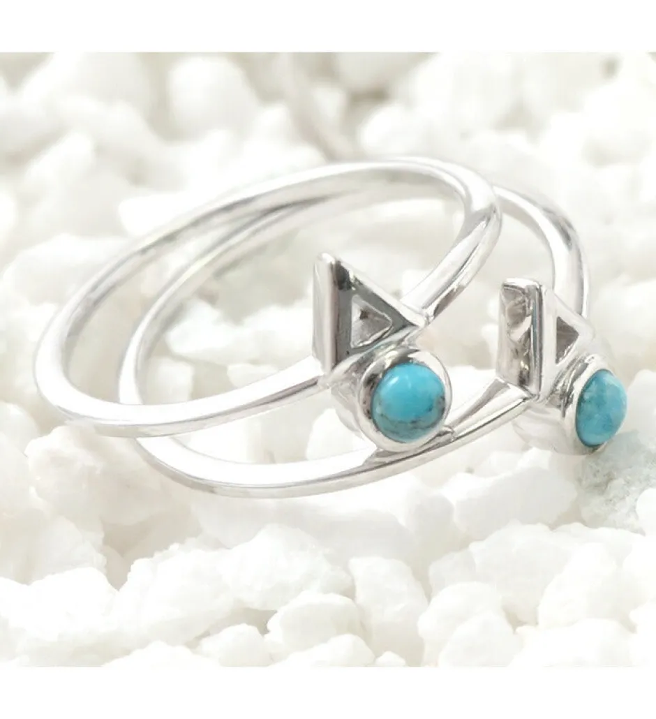Anklets^CHALISA T.. / Turquoise Circle Triangle Extra Fine Ring blue