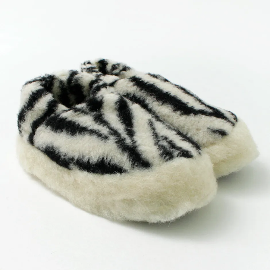 Other Goods^COLDBREAKER / Siberian Slippers