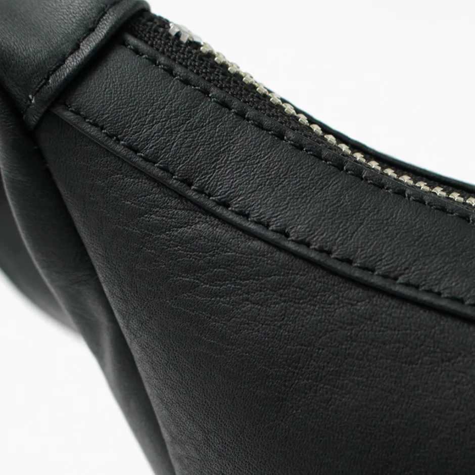 Shoulder Bags^CREED / Leather Shoulder Bag black