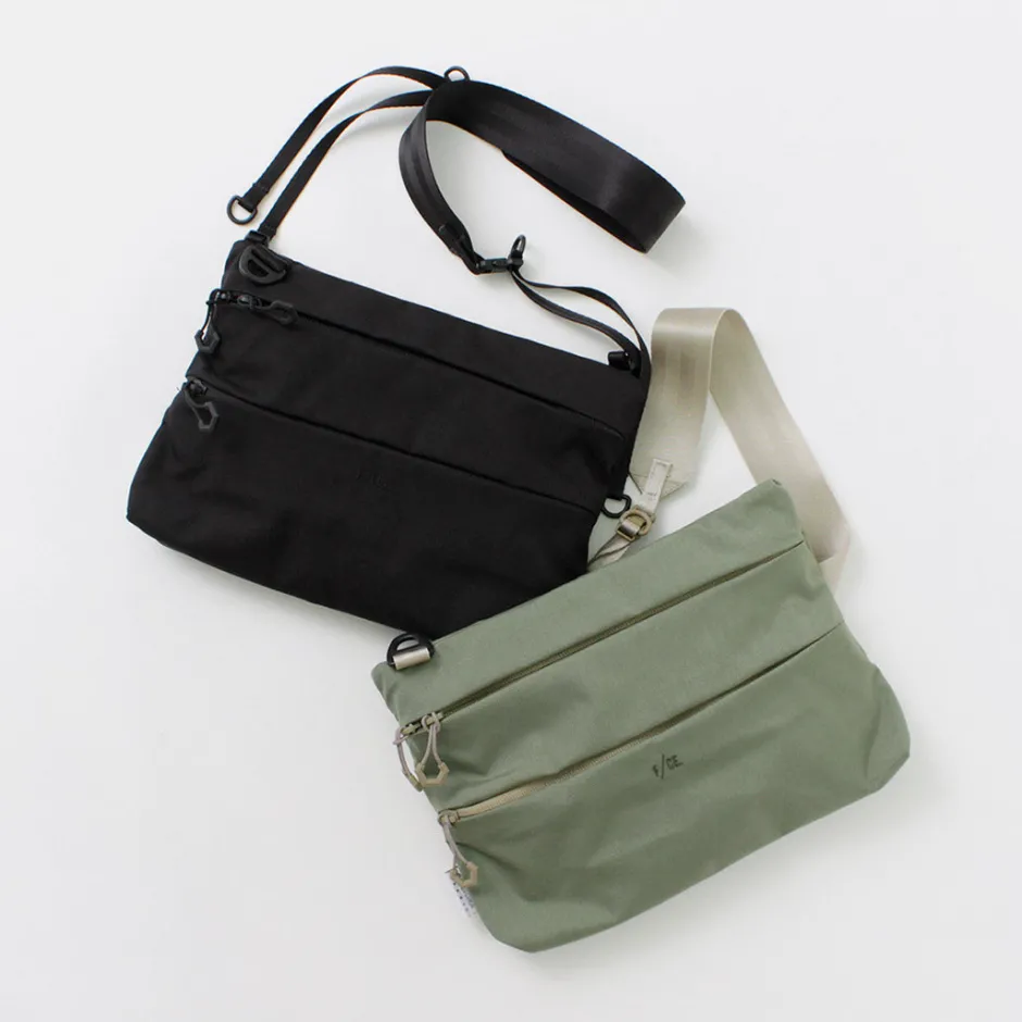 Shoulder Bags^F/CE. F/CE. / Cordura Fire Resistant Vertical Saccoche
