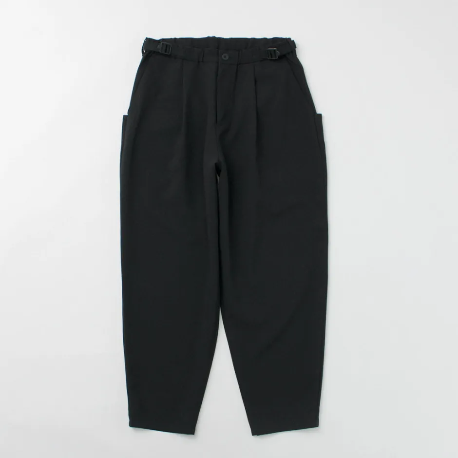 Trousers^F/CE. F/CE. / Lightweight balloon cropped pants black