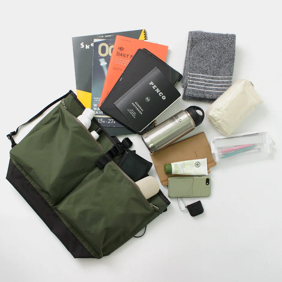 Shoulder Bags^F/CE. F/CE. / Lightweight courier shoulder bag