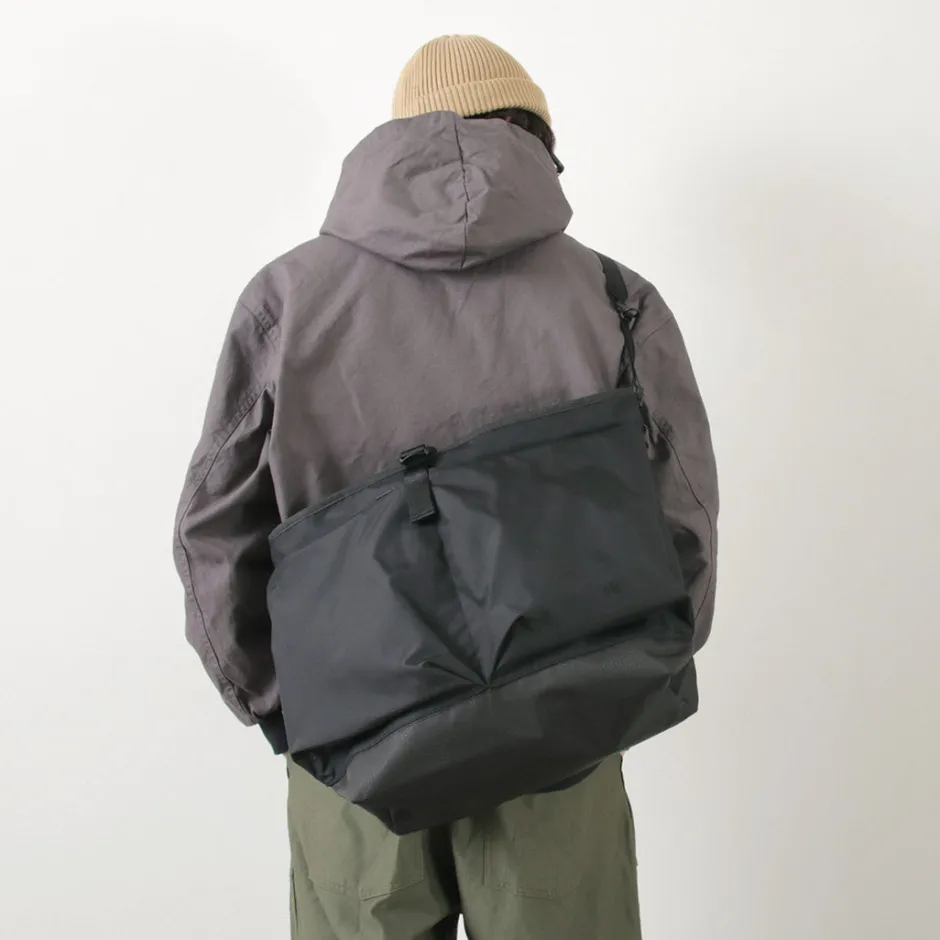 Shoulder Bags^F/CE. F/CE. / Lightweight courier shoulder bag