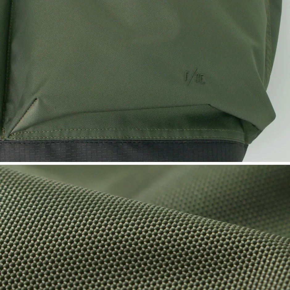 Shoulder Bags^F/CE. F/CE. / Lightweight courier shoulder bag
