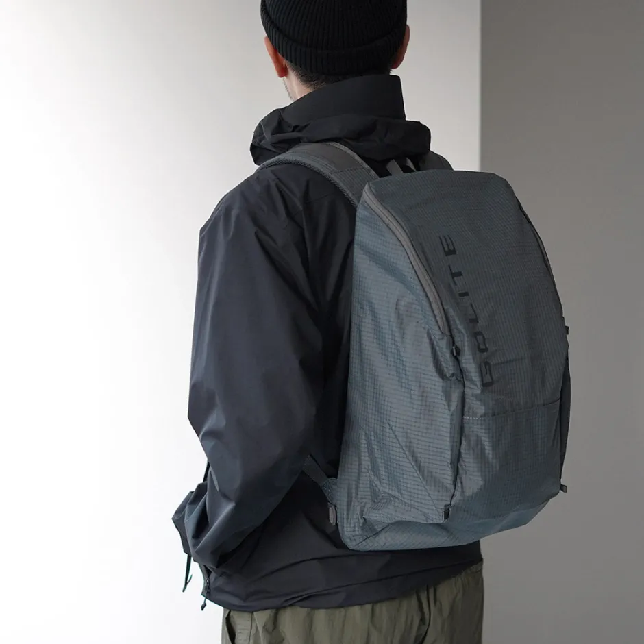 Backpacks^GO LITE / On 23L Backpack