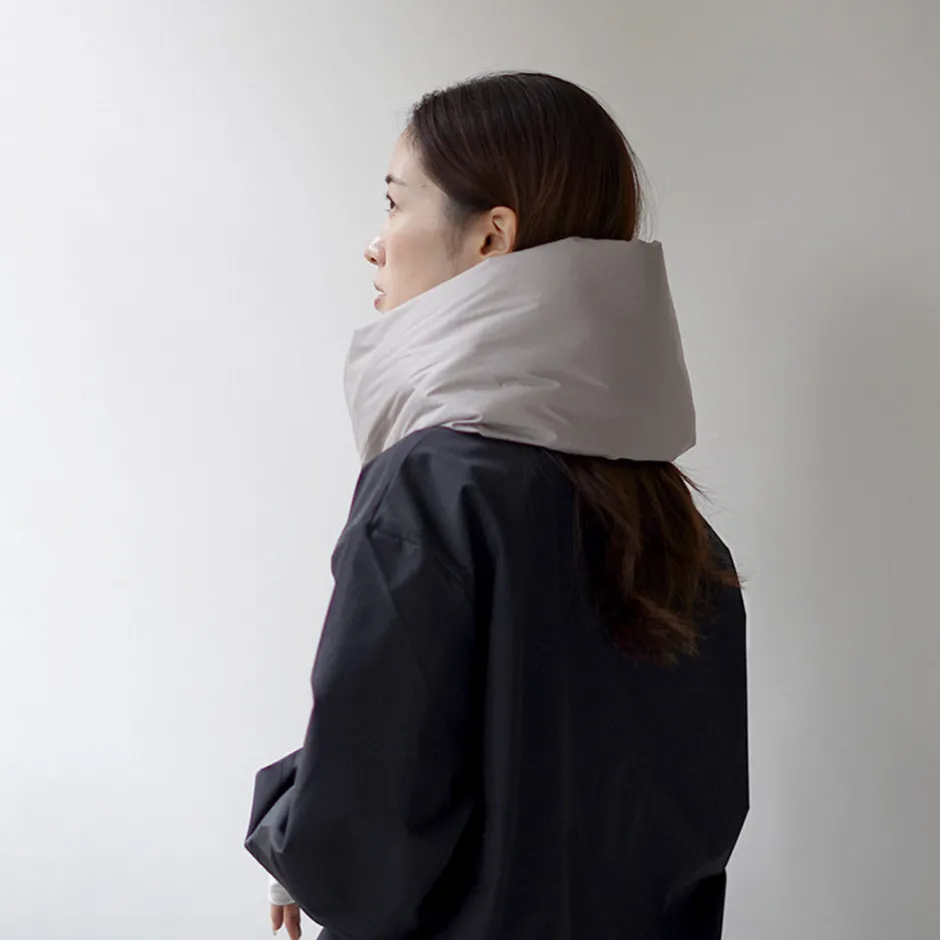 Scarfs^HOUDINI / Double Loop
