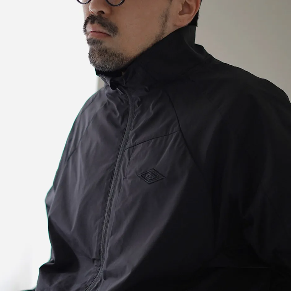 Jackets^WHITE MOUNTAINEERING / x Umbro Blouson